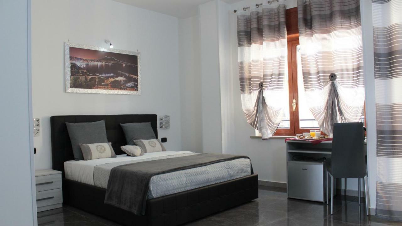B&B Napoli La Perla Exterior photo