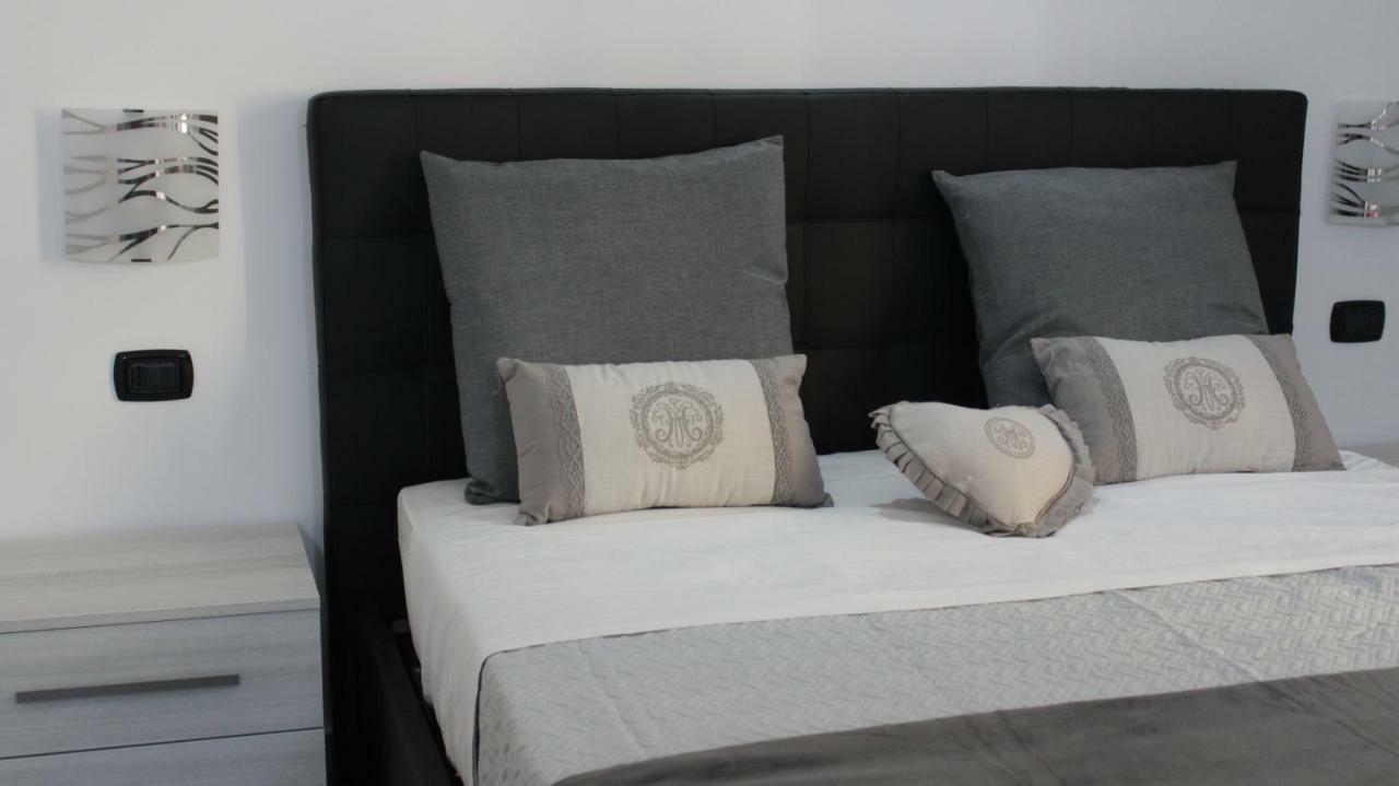 B&B Napoli La Perla Exterior photo
